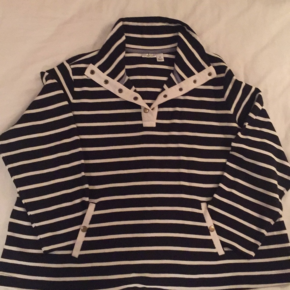 Woman sweater